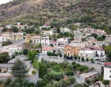 Casa San Domenico Apartman Condofuri Kültér fotó