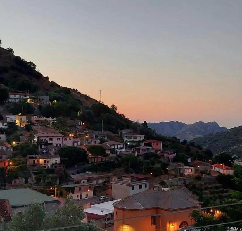 Casa San Domenico Apartman Condofuri Kültér fotó